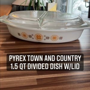 Vintage Pyrex town and country